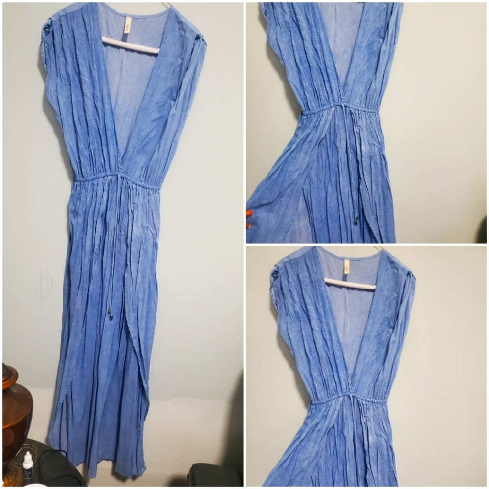 2×$50 Summer dress size small